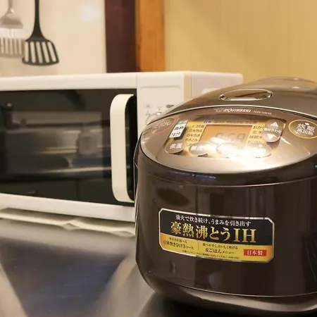 Okinawa Naha Jinjin -沖縄伝統体験型宿じんじん- 外观 照片